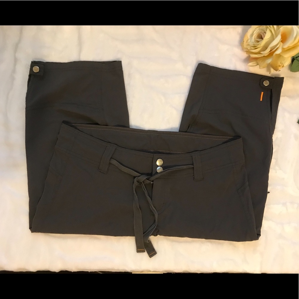 Lucy Flex Capri - image 1